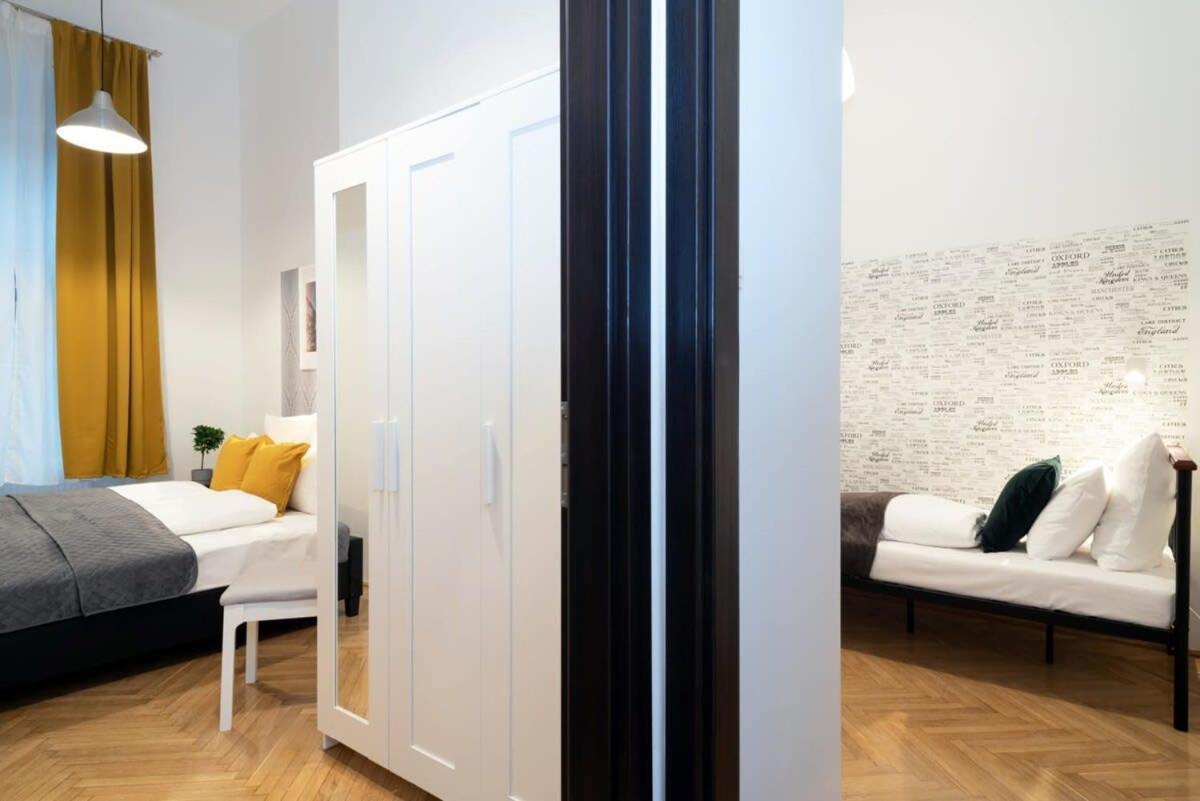 Ultra Central Large Stylish Apartment Budapest Extérieur photo