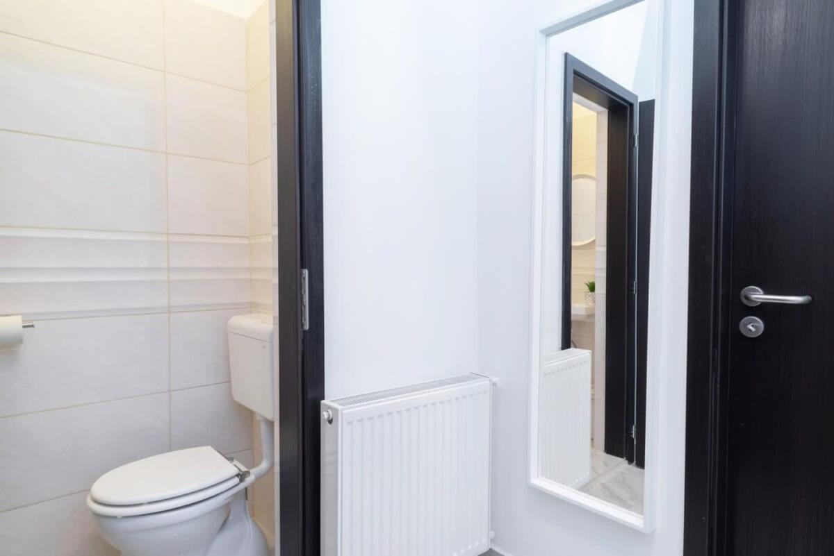 Ultra Central Large Stylish Apartment Budapest Extérieur photo